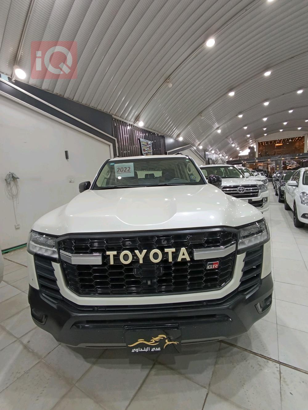 تويوتا لاندكروزر